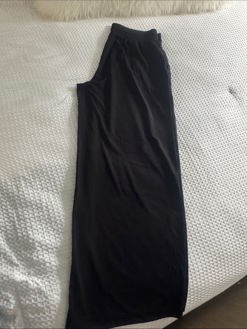 Lou & Grey Black Wide-Leg Pull-On Pants